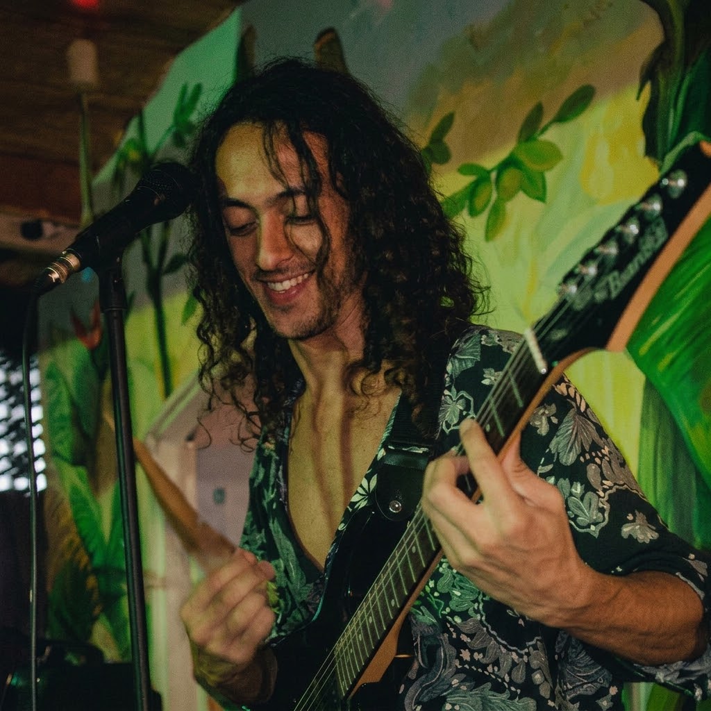 Live show — guitarra y voz